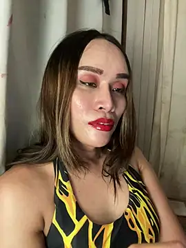 RomanticPearlTS online show from 17, 7, 2026