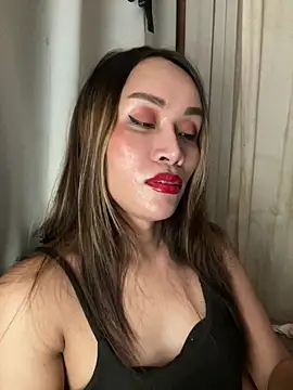 RomanticPearlTS online show from 22, 7, 2026