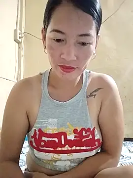 wildxxxGia online show from 20, 12, 2025