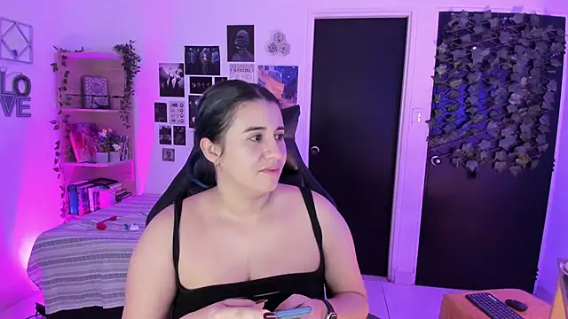 Lana Herondale online show from 30, 11, 2025