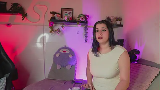 Lana Herondale online show from 6, 3, 2026