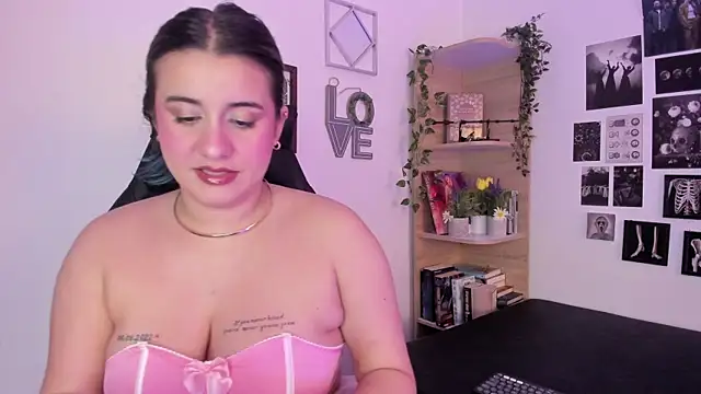 Lana Herondale online show from 31, 10, 2025