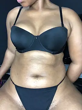 Snapshot of Thick_Shawtyy chatting on 19, 9, 2025 Thick Shawtyy online show from 19, 9, 2025