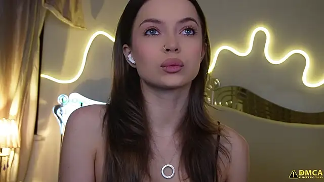 kellypeachcake online show from 2, 12, 2025