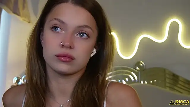 kellypeachcake online show from 5, 3, 2026