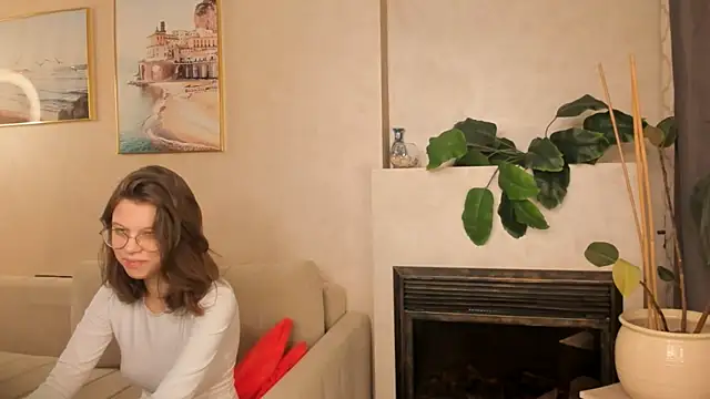 Xonalenei online show from 22, 4, 2026