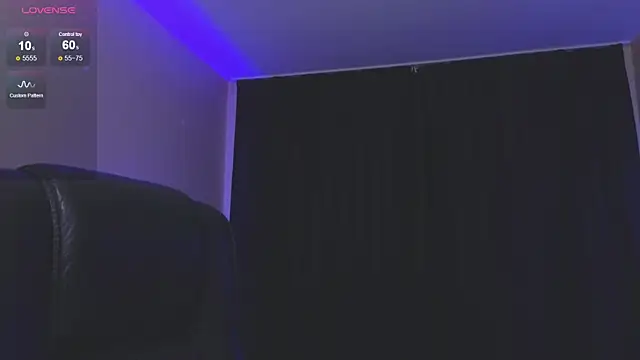 RoxyChill online show from 6, 11, 2025