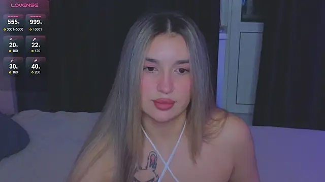 Snapshot of RoxyChill chatting on 22, 9, 2025 RoxyChill online show from 22, 9, 2025