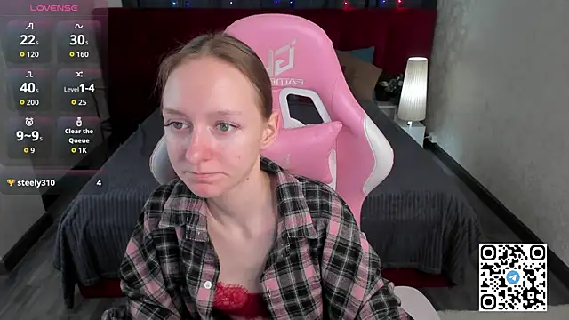 Mia E1fie online show from 4, 2, 2026