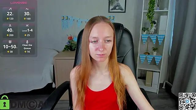 Mia E1fie online show from 11, 10, 2025