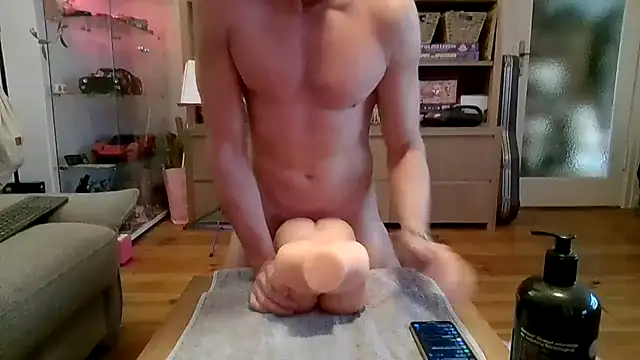 Knecker online show from 27, 11, 2025