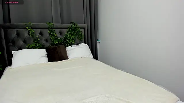 Snapshot of cute_luucy chatting on 24, 11, 2025 cute luucy online show from 24, 11, 2025