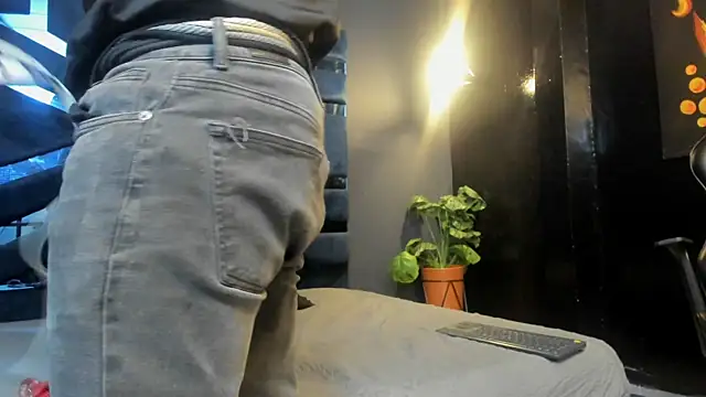 marco garciia  online show from 30, 11, 2025