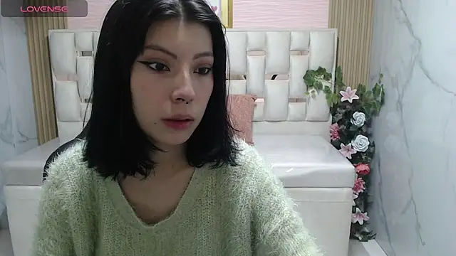 Snapshot of verana_s chatting on 10, 9, 2025 verana s online show from 10, 9, 2025