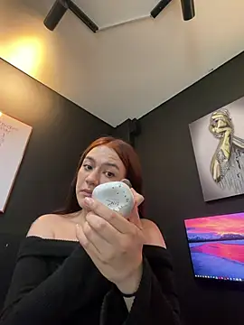 Dali collin online show from 15, 4, 2026