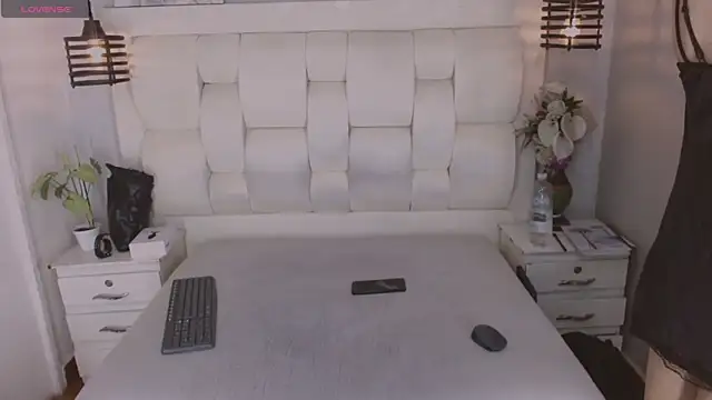 Atley Dolly online show from 23, 2, 2026