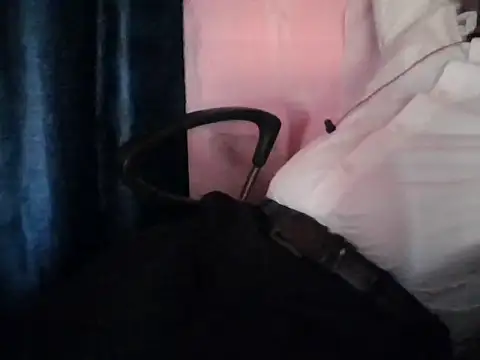 Snapshot of sexy_boy_hot_lund chatting on 23, 5, 2026 sexy boy hot lund online show from 23, 5, 2026