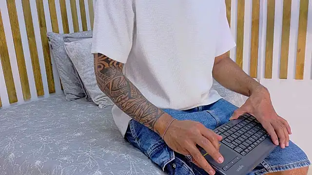 yorbymaxx online show from 11, 2, 2026