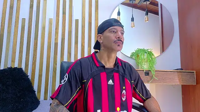 yorbymaxx online show from 7, 2, 2026