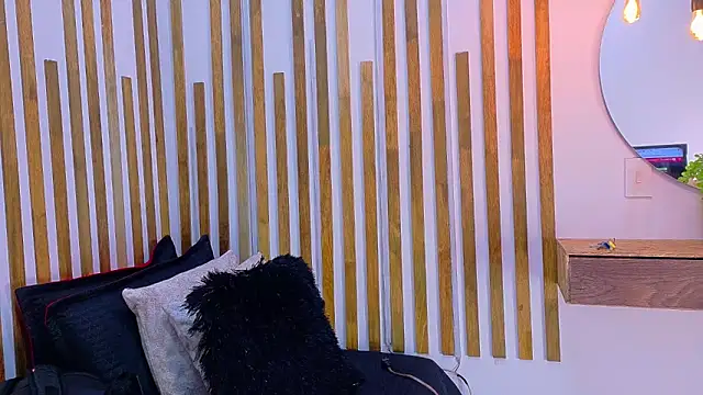 yorbymaxx online show from 9, 2, 2026