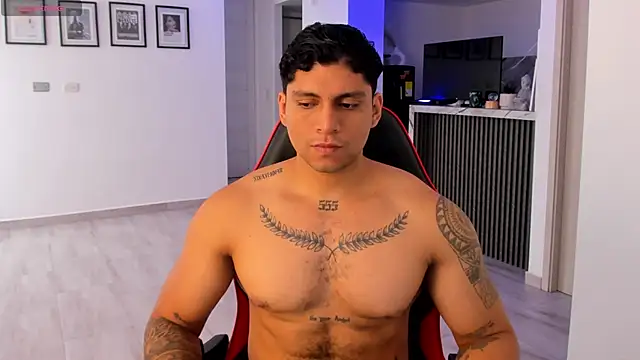 Snapshot of Nicolasmontoya16 chatting on 5, 11, 2025 Nicolasmontoya16 online show from 5, 11, 2025