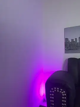 yasmin rahal online show from 5, 2, 2026