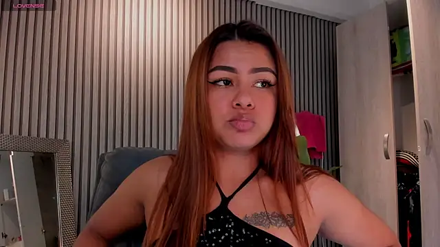 Missnaomi  online show from 9, 9, 2025