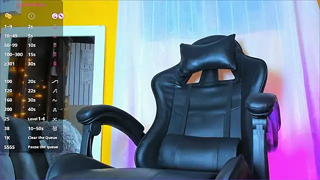 Alex bigcock11  online show from 13, 1, 2026