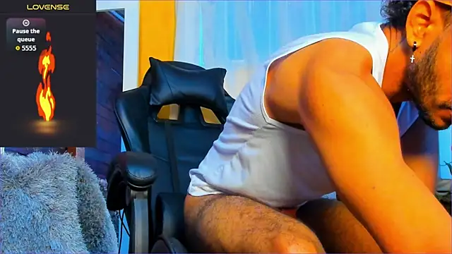 Alex bigcock11  online show from 16, 10, 2025