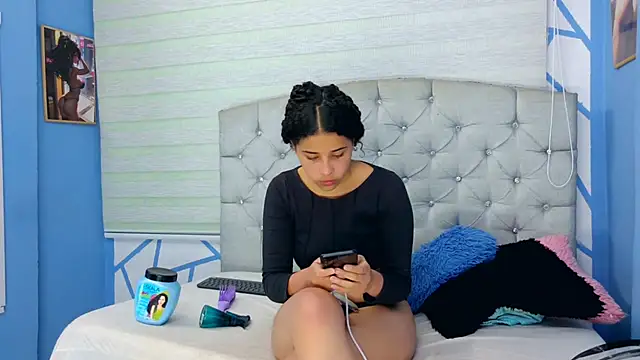 Emily J18 online show from 29, 9, 2025