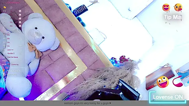 Snapshot of ravenous_charmer chatting on 30, 4, 2026 ravenous charmer online show from 30, 4, 2026