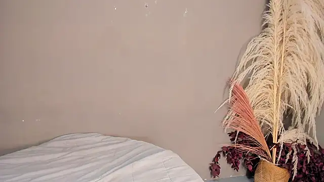 sienna glow online show from 19, 3, 2026