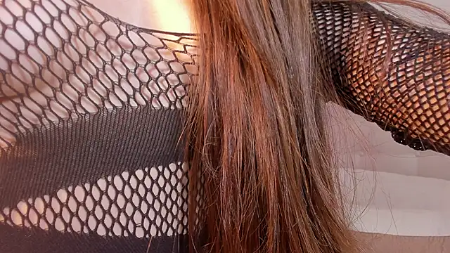 Miia-Rose online show from 3, 2, 2026