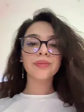 Sophiex belle online show from 15, 4, 2026