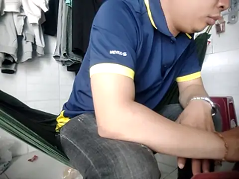 Boy kuto77 online show from 2, 4, 2026