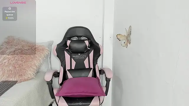 mari-ross online show from 22, 4, 2026