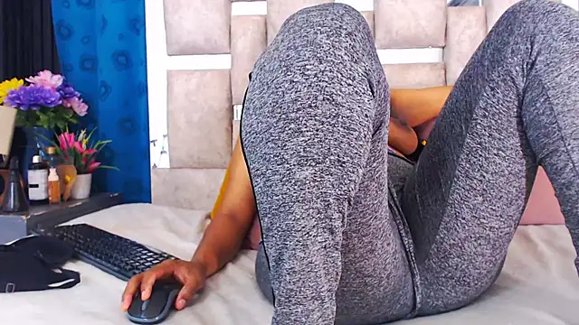 AmbarSmit online show from 13, 2, 2026