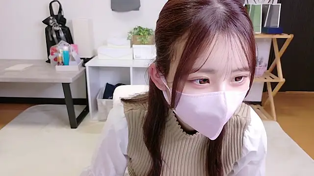 Snapshot of Ema_o0_chan chatting on 10, 11, 2025 Ema o0 chan online show from 10, 11, 2025