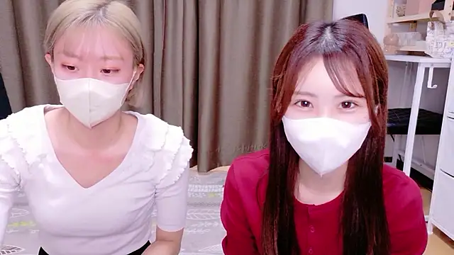 Snapshot of Ema_o0_chan chatting on 17, 1, 2026 Ema o0 chan online show from 17, 1, 2026