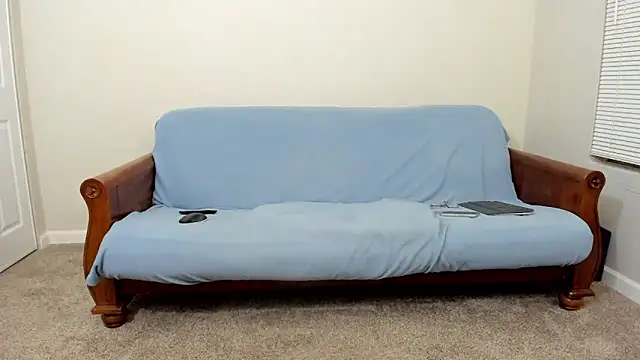 KristalMountain online show from 17, 12, 2025