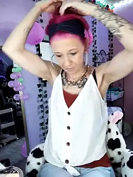 Purple2StayThnxx online show from 10, 10, 2025