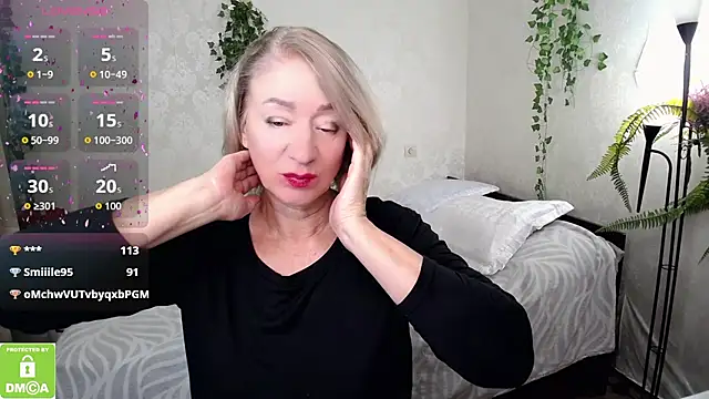 Snapshot of hunters_woman chatting on 11, 10, 2025 hunters woman online show from 11, 10, 2025