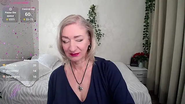 Snapshot of hunters_woman chatting on 28, 11, 2025 hunters woman online show from 28, 11, 2025