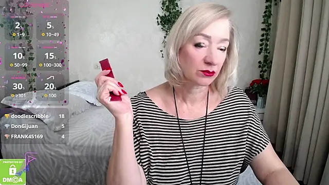 Snapshot of hunters_woman chatting on 21, 10, 2025 hunters woman online show from 21, 10, 2025