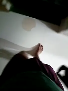 Snapshot of twpatil chatting on 13, 11, 2025 twpatil online show from 13, 11, 2025