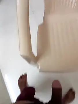 Snapshot of twpatil chatting on 19, 11, 2025 twpatil online show from 19, 11, 2025