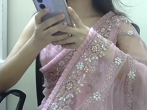 Snapshot of Simranjeet_kaur26 chatting on 24, 10, 2025 Simranjeet kaur26 online show from 24, 10, 2025