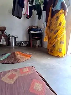 RAYI Queen 3 online show from 10, 11, 2025