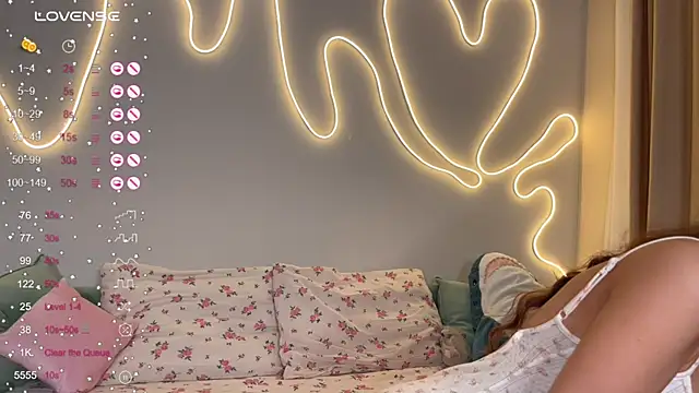 Eva Collinss online show from 18, 12, 2025