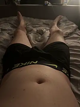 naughtycoupl98 online show from 16, 3, 2026